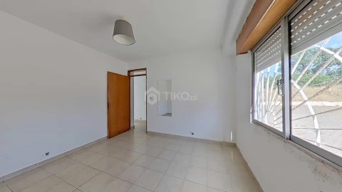 Apartamento T1 para Venda em Baixa da Banheira e Vale da Amoreira