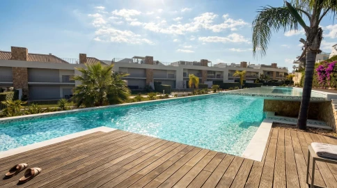 Moradia T3 para Arrendamento férias em Albufeira e Olhos de Água