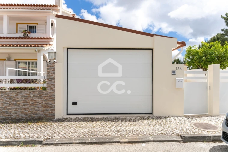 Moradia T3 para Venda em Quinta do Anjo Foto 18