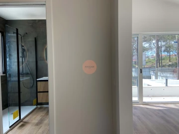 Moradia T4 para Venda em Santa Maria, São Pedro e Sobral da Lagoa