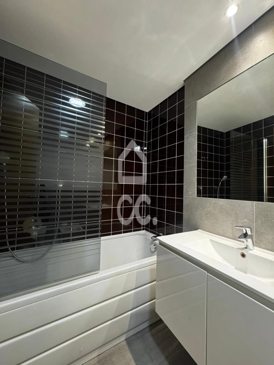 Apartamento T2 para Arrendamento em Loures Foto 18