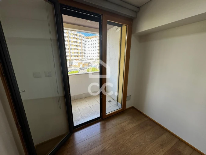Apartamento T2 para Arrendamento em Loures Foto 12