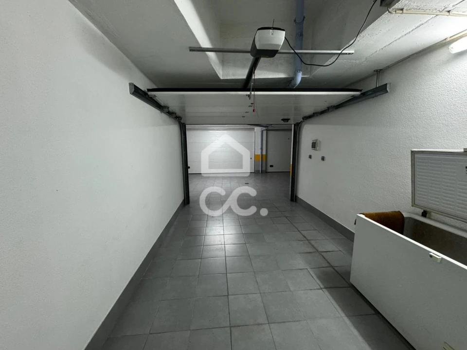 Apartamento T2 para Arrendamento em Loures Foto 26