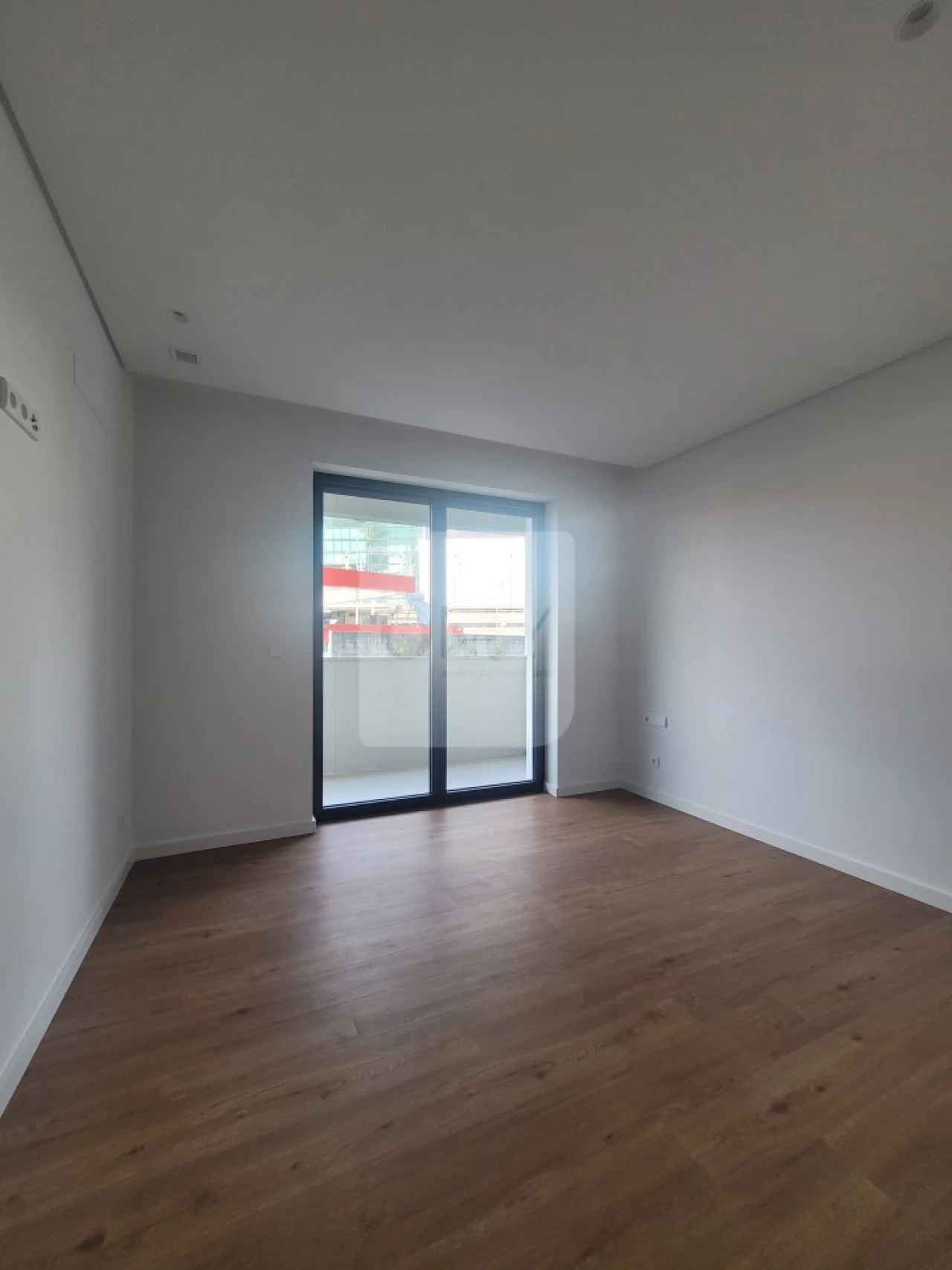 Apartamento T1 para Arrendamento em Nossa Senhora da Conceição, São Pedro e São Dinis Foto 6