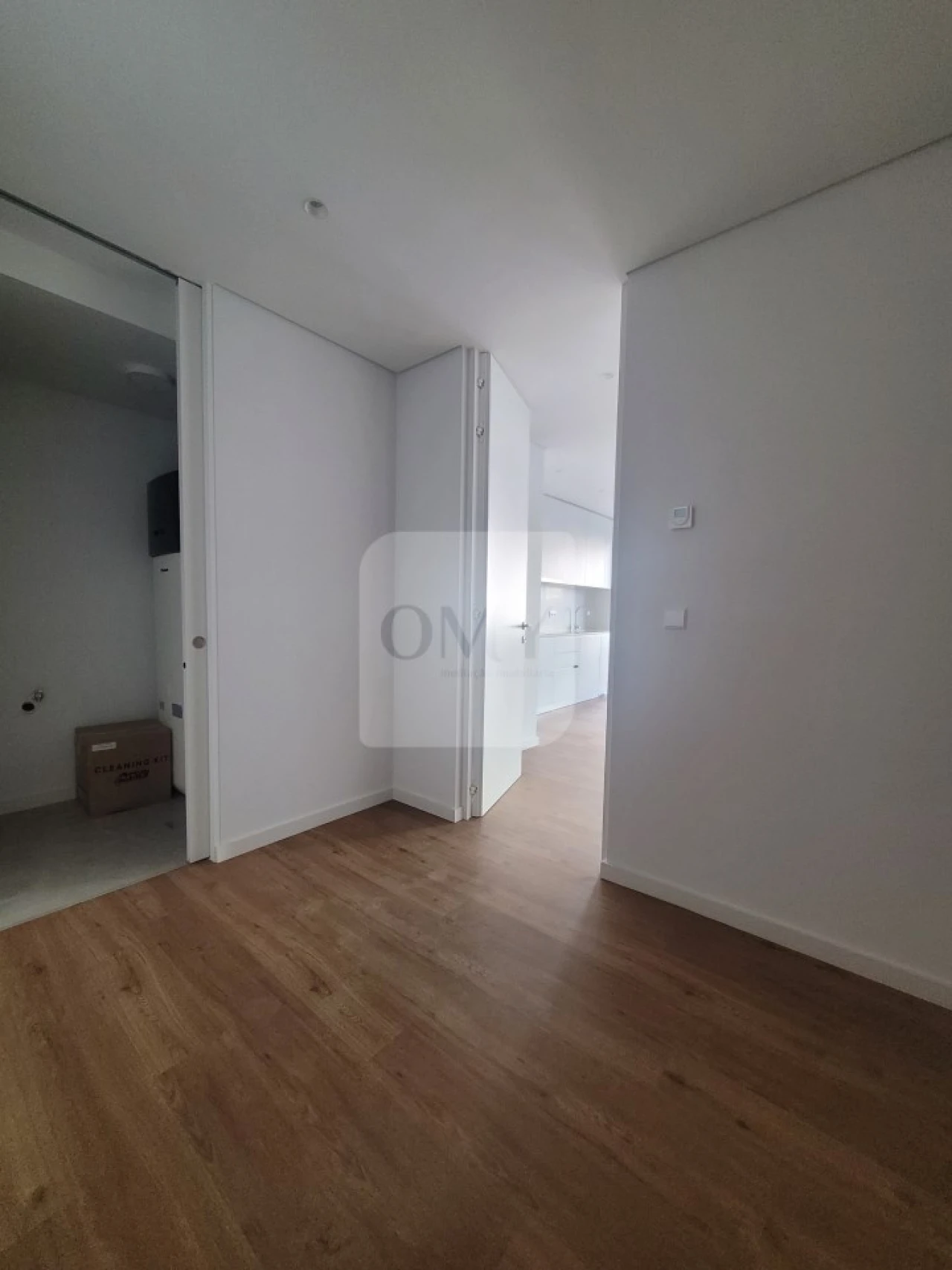 Apartamento T1 para Arrendamento em Nossa Senhora da Conceição, São Pedro e São Dinis Foto 8