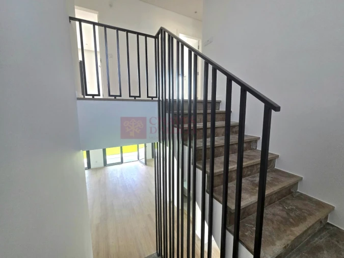 Moradia T3 para Venda em Santa Iria de Azoia, São João da Talha e Bobadela Foto 31