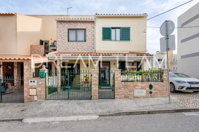 Moradia T3 para Venda em Setubal (São Sebastião)