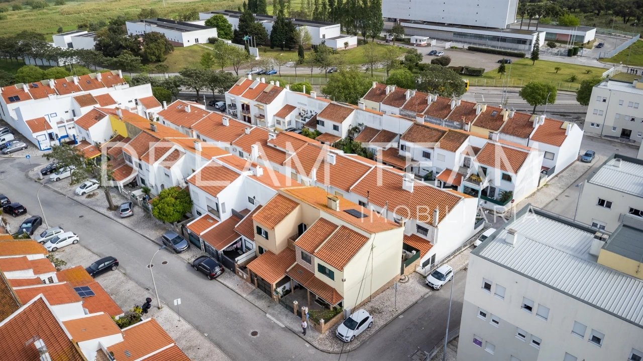 Moradia T3 para Venda em Setubal (São Sebastião) Foto 2