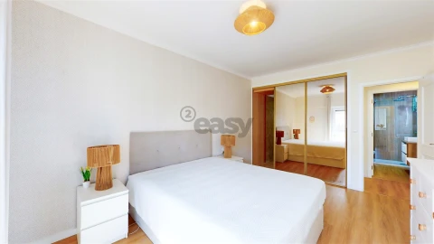 Apartamento T2 para Venda em Póvoa de Santa Iria e Forte da Casa