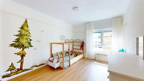 Apartamento T2 para Venda em Póvoa de Santa Iria e Forte da Casa