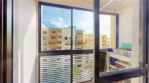 Apartamento T2 para Venda em Póvoa de Santa Iria e Forte da Casa