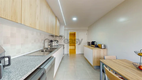Apartamento T2 para Venda em Póvoa de Santa Iria e Forte da Casa