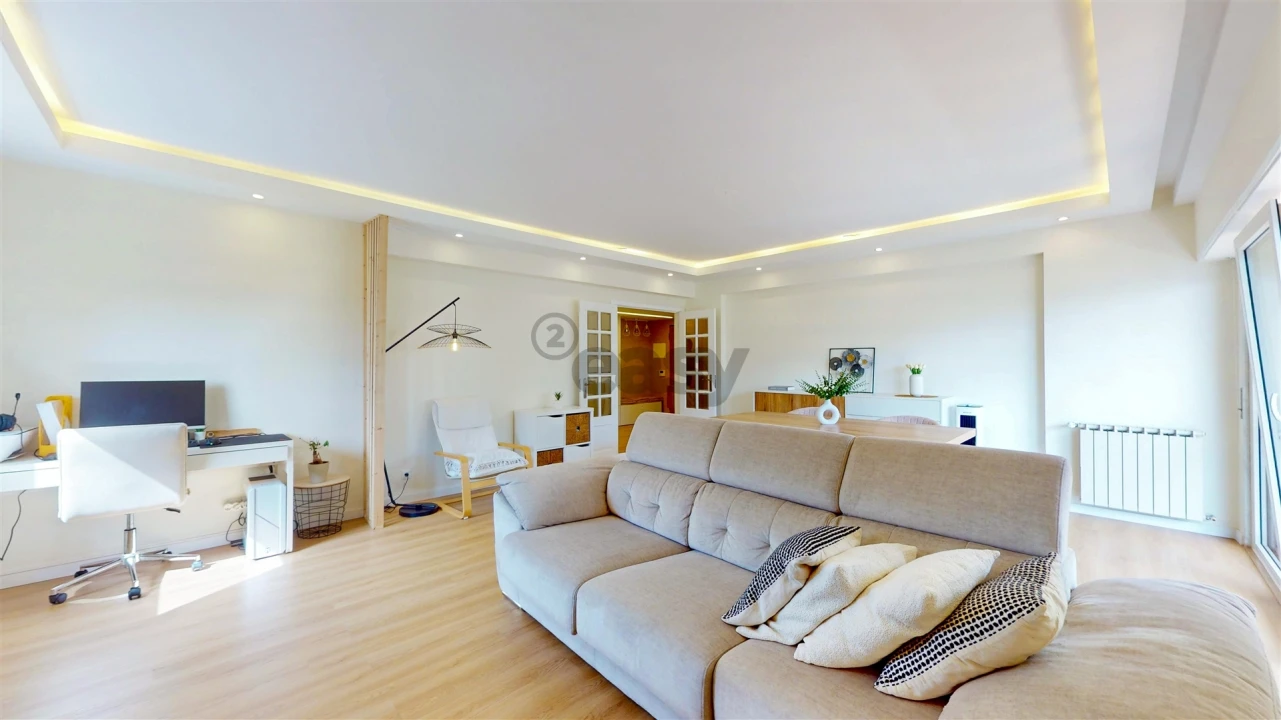 Apartamento T2 para Venda em Póvoa de Santa Iria e Forte da Casa Foto 2