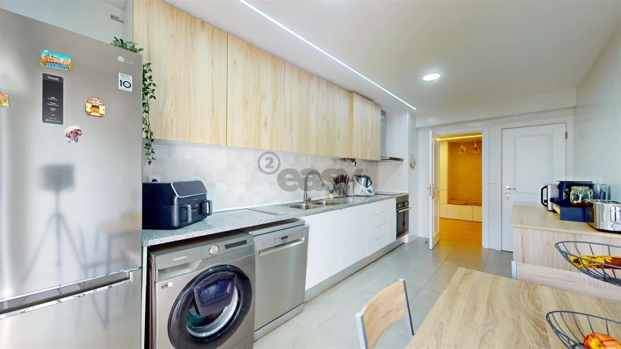 Apartamento T2 para Venda em Póvoa de Santa Iria e Forte da Casa Foto 16