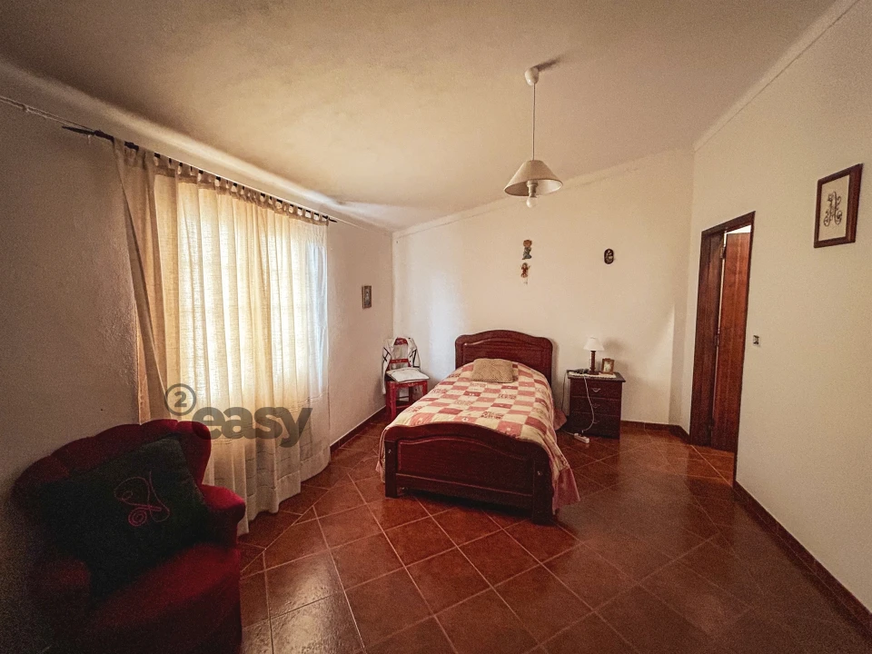 Moradia T3 para Venda em São Bartolomeu do Outeiro e Oriola Foto 19
