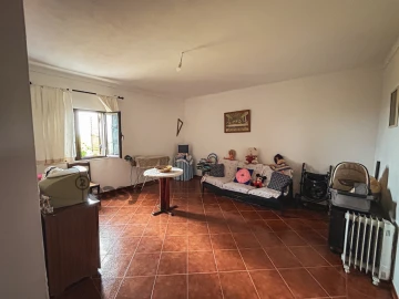 Moradia T3 para Venda em São Bartolomeu do Outeiro e Oriola