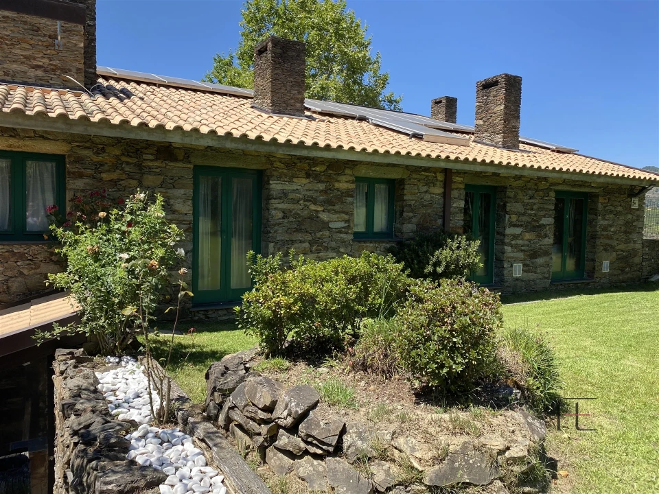 Quinta T4 para Venda em Fontes Foto 7