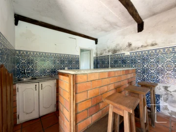 Moradia T3 para Venda em Madalena