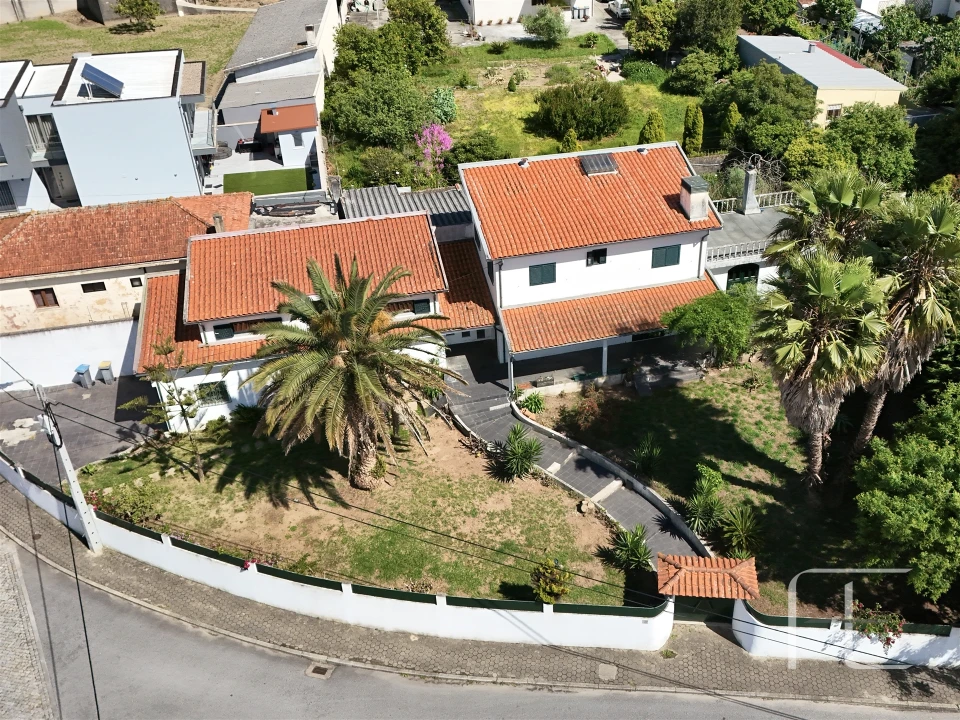 Moradia T3 para Venda em Madalena Foto 3