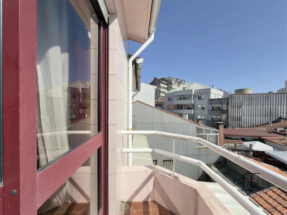 Moradia T2 para Venda em Mafamude e Vilar do Paraíso Foto 57