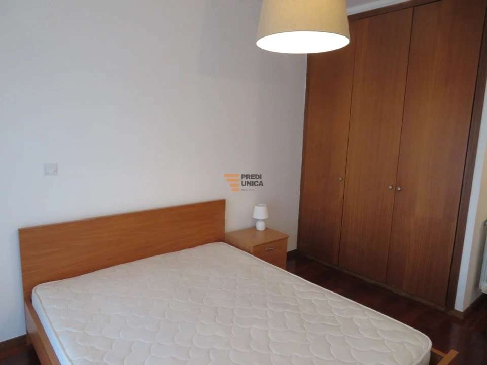 Apartamento T3 para Venda em Paranhos Foto 7