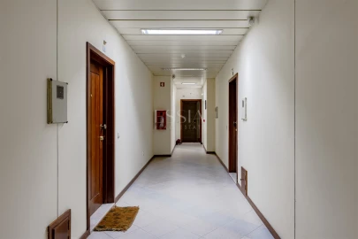 Loja para Venda em Rebordosa