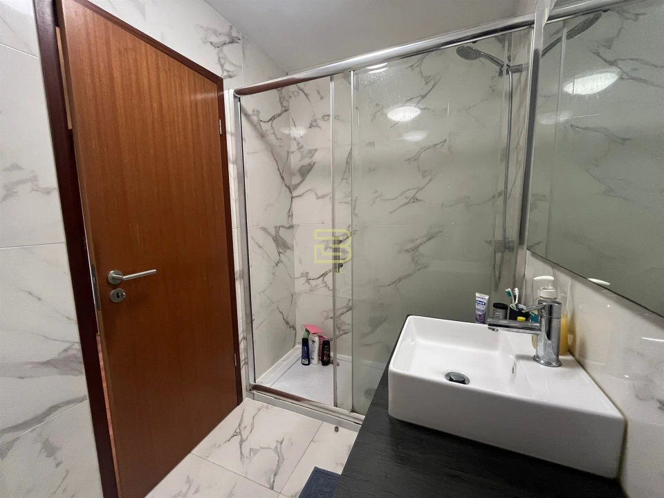 Apartamento T2 para Venda em São Mamede de Infesta e Senhora da Hora Foto 4