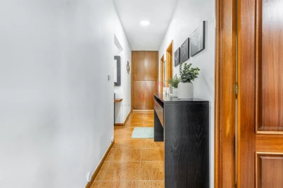 Moradia T6 para Venda em Tagilde e Vizela (São Paio)