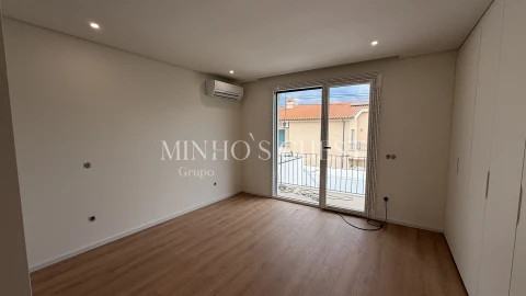 Moradia T4 para Venda em Palmeira