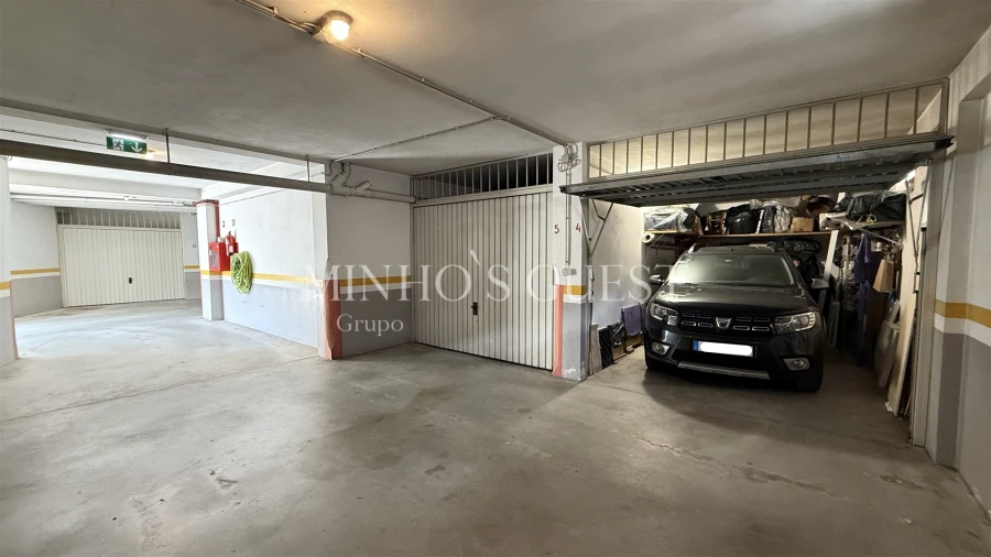 Apartamento T3 para Venda em Gualtar Foto 35