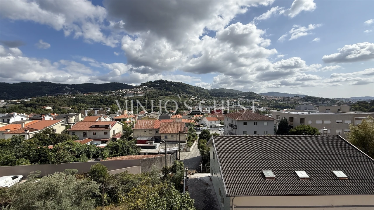Apartamento T3 para Venda em Gualtar Foto 17