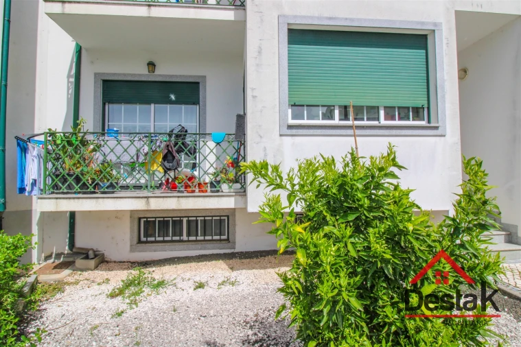 Apartamento T3 para Venda em Rio de Loba Foto 32