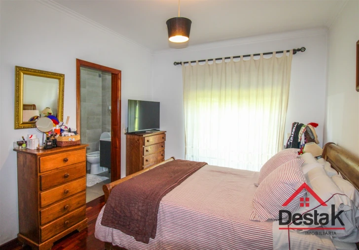 Apartamento T3 para Venda em Rio de Loba Foto 12