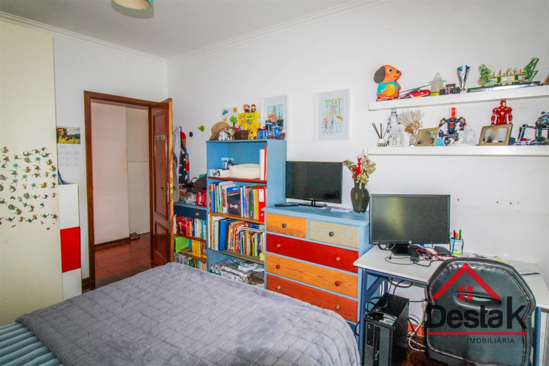 Apartamento T3 para Venda em Rio de Loba Foto 11
