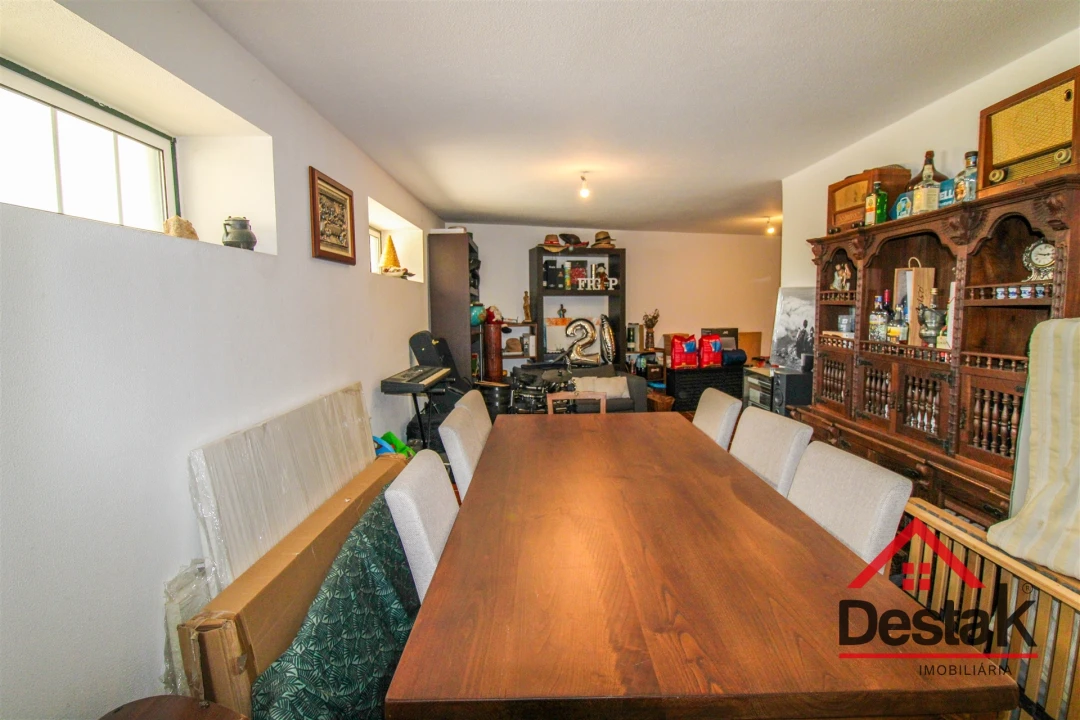 Apartamento T3 para Venda em Rio de Loba Foto 28