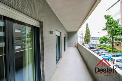 Apartamento T5 para Arrendamento em Viseu