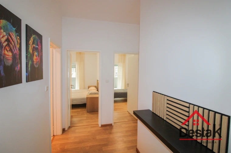 Apartamento T5 para Arrendamento em Viseu Foto 4