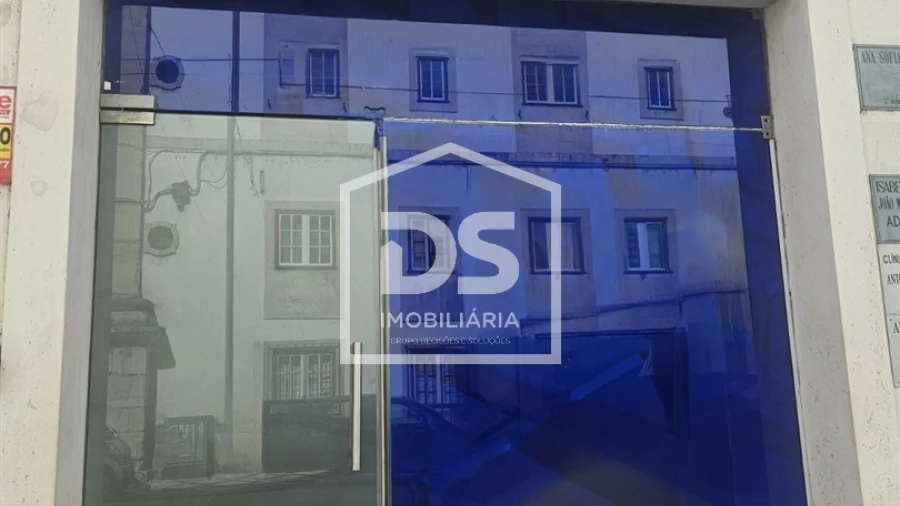 Loja para Venda em Sé Nova, Santa Cruz, Almedina e São Bartolomeu