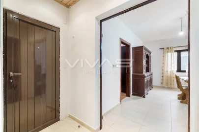 Moradia T1 para Venda em Ribeira
