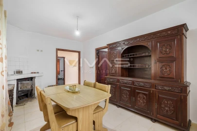 Moradia T1 para Venda em Ribeira