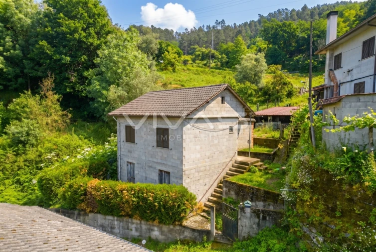 Moradia T1 para Venda em Ribeira Foto 2
