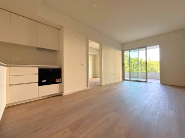 Apartamento T1 para Arrendamento em Ramalde