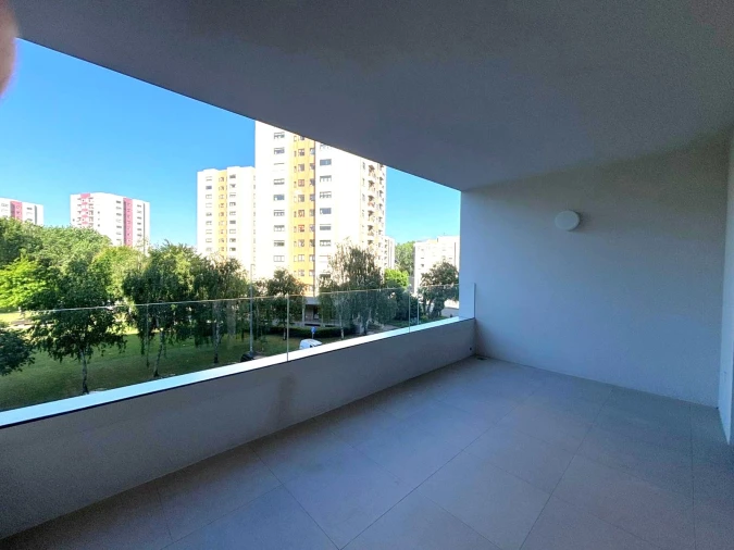 Apartamento T1 para Arrendamento em Ramalde Foto 8