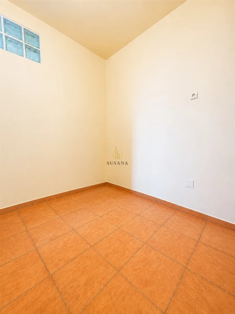 Moradia T7 para Venda em Penso e Freixinho