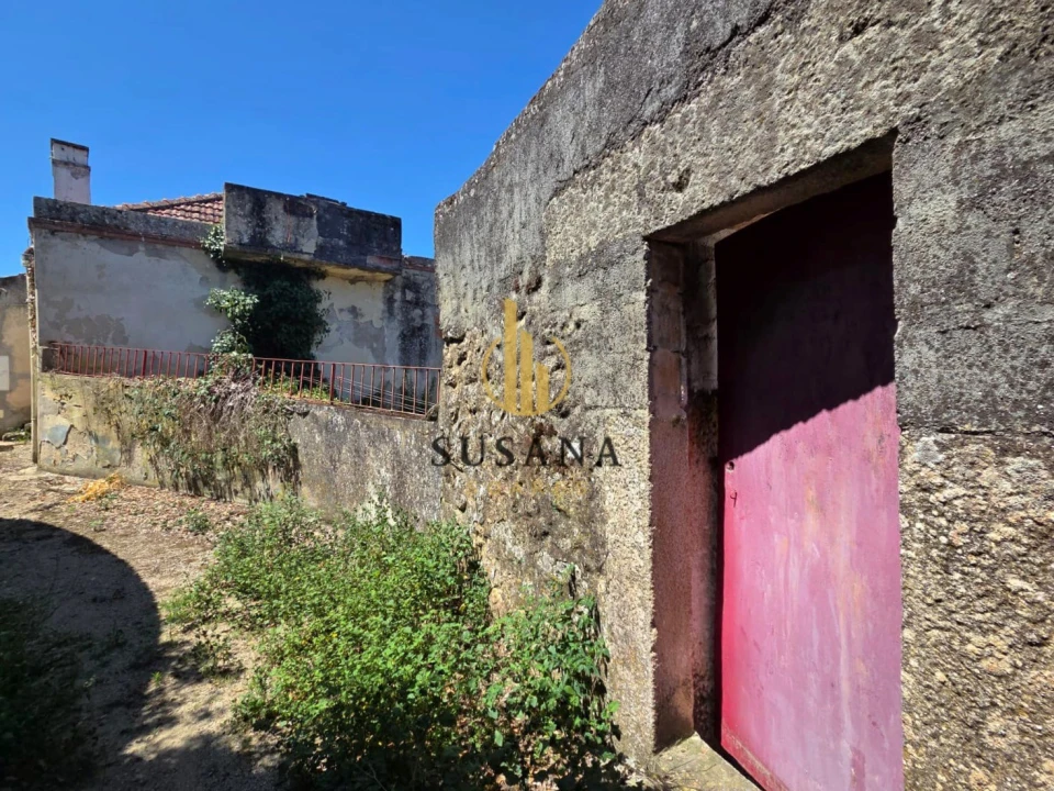 Moradia T7 para Venda em Penso e Freixinho Foto 24