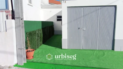 Garagem para Venda em Buarcos