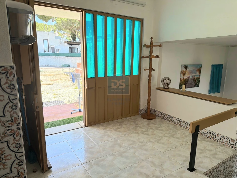 Moradia T2 para Venda em Quarteira Foto 21