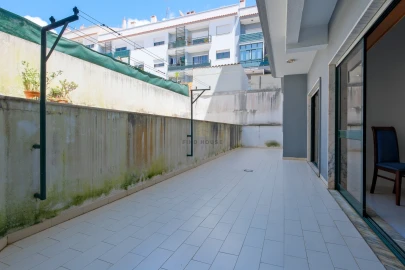 Apartamento T2 para Venda em Cacém e São Marcos