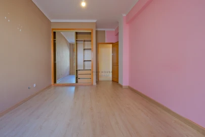 Apartamento T2 para Venda em Cacém e São Marcos