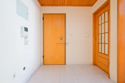 Apartamento T2 para Venda em Cacém e São Marcos